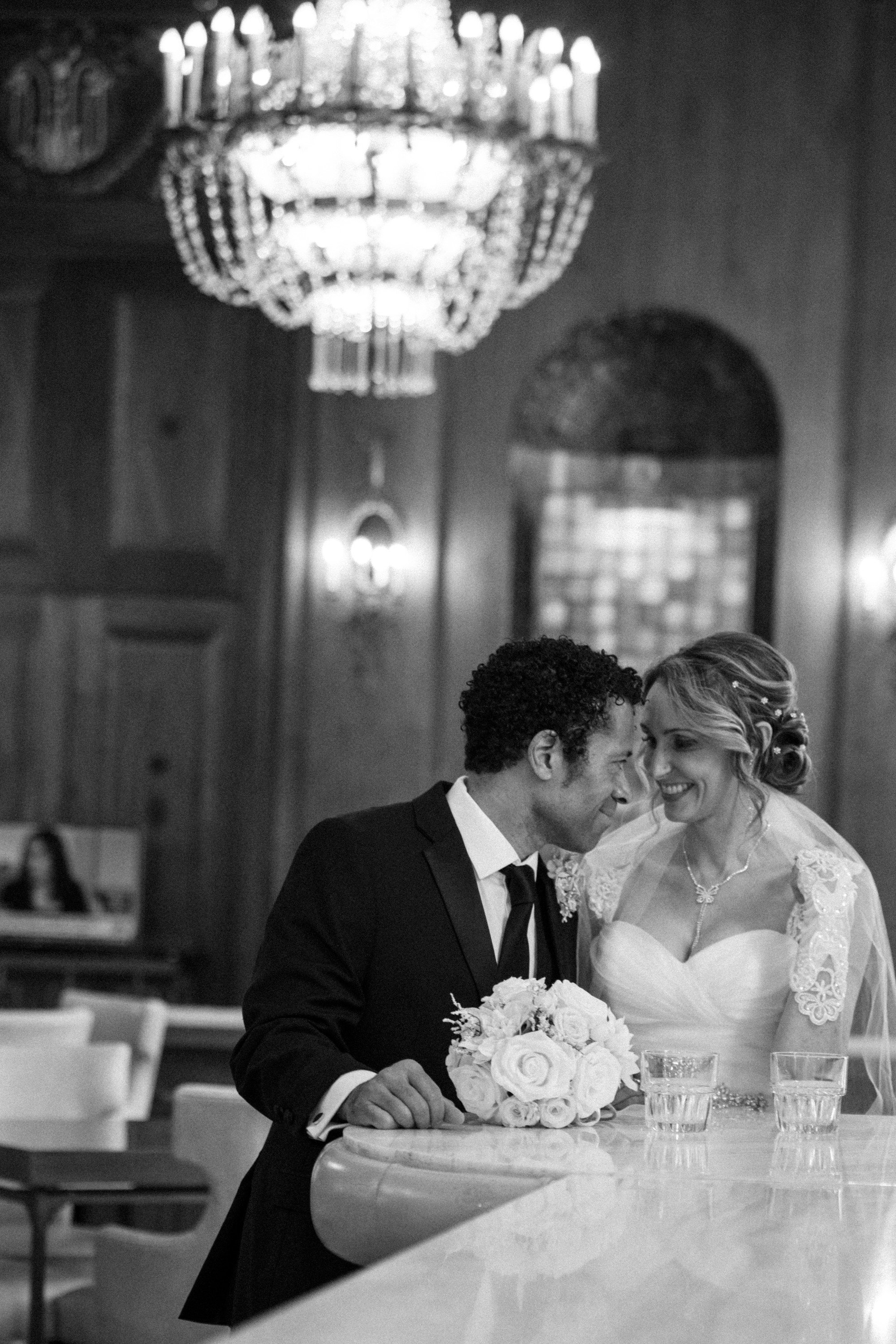 carousel-hero-element image-0