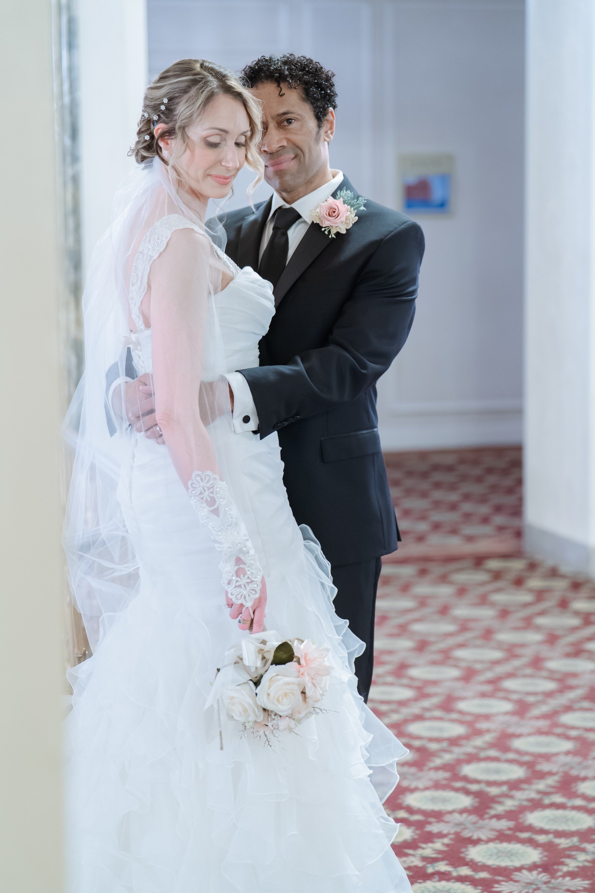 carousel-hero-element image-1