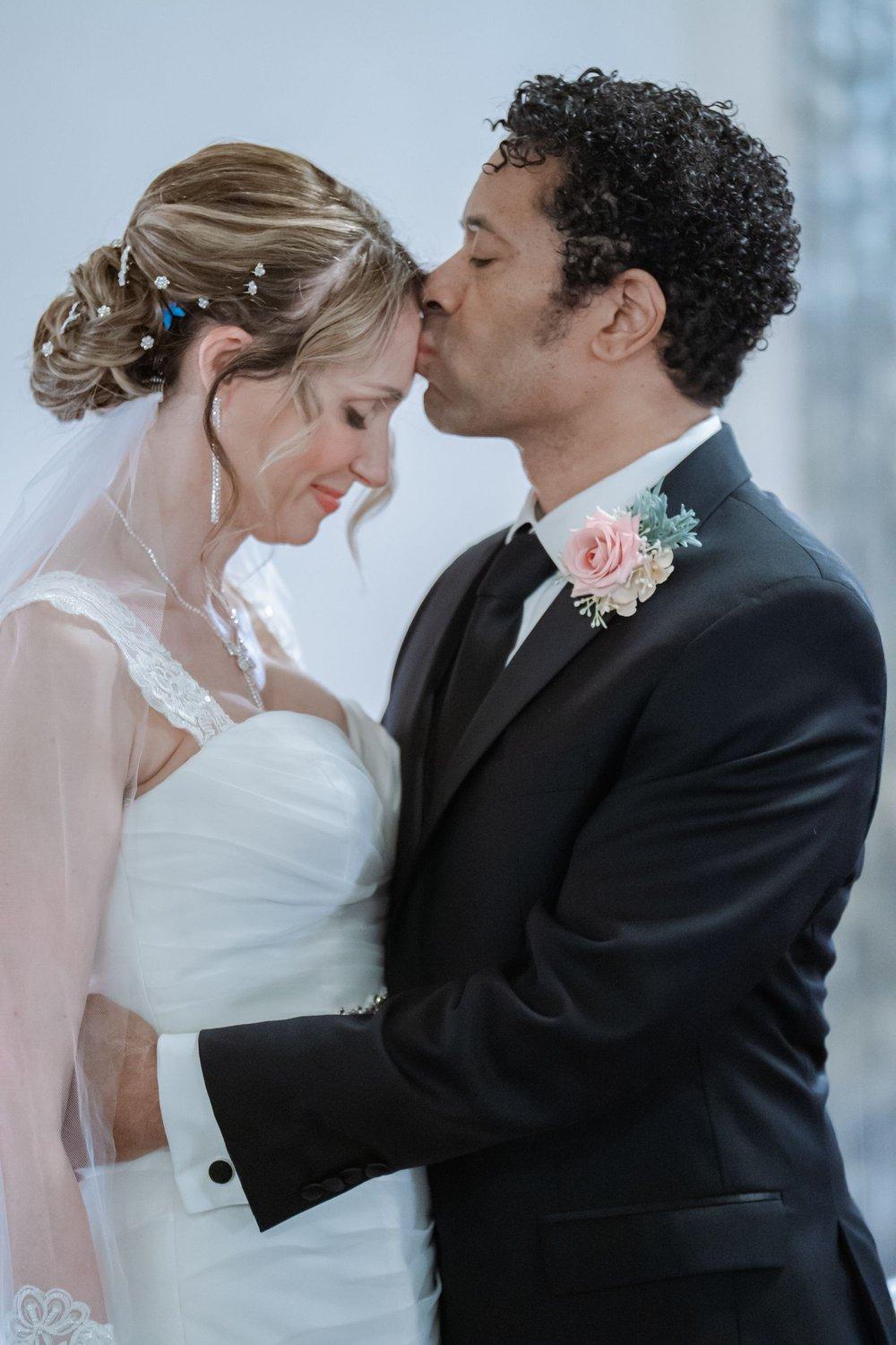 carousel-hero-element image-1